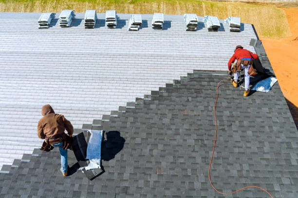 Best Flat Roof Repair Services  in Bayside, WI